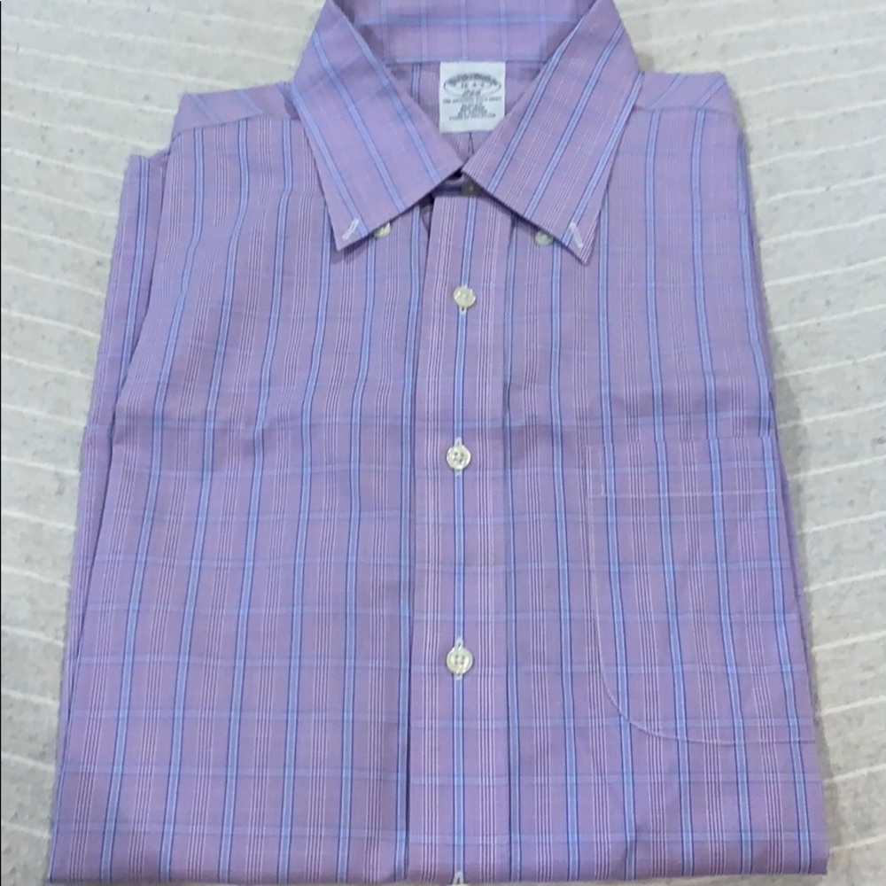Men’s slim fit non iron dress shirt